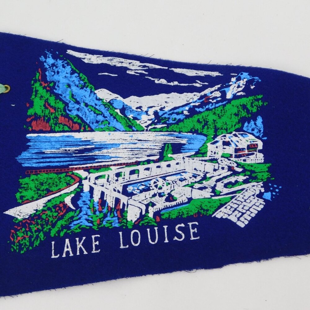 Vintage Canada Lake Louise Felt Pennant Tourist Keepsake 20" long ships rolled